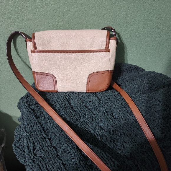 Coach Hadley Luxe Grain Leather Crossbody - Picture 2 of 12